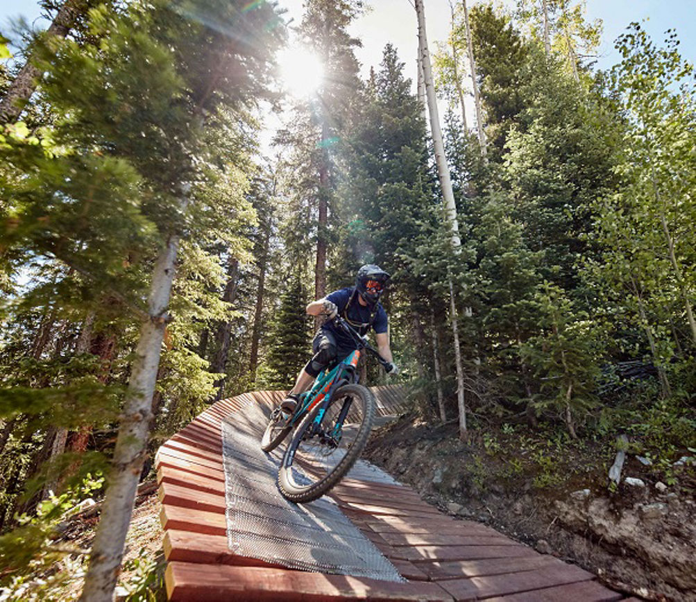 Downhill bike clearance trail